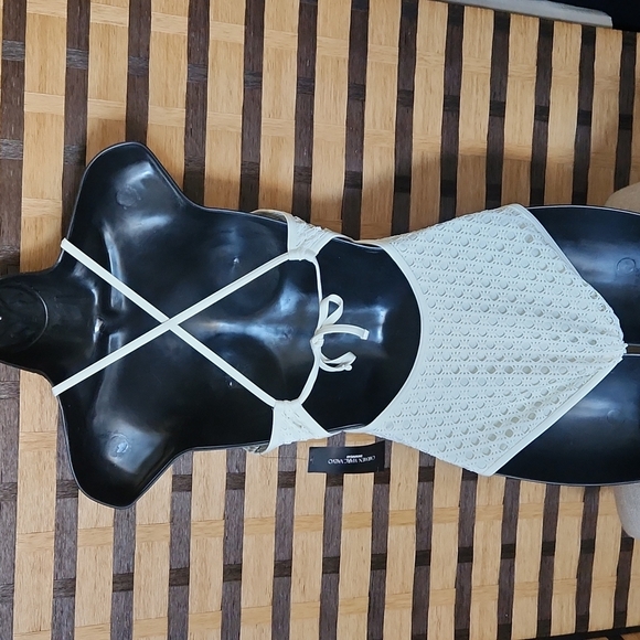 NWT!! LA Blanc creme swimsuit - Picture 11 of 11